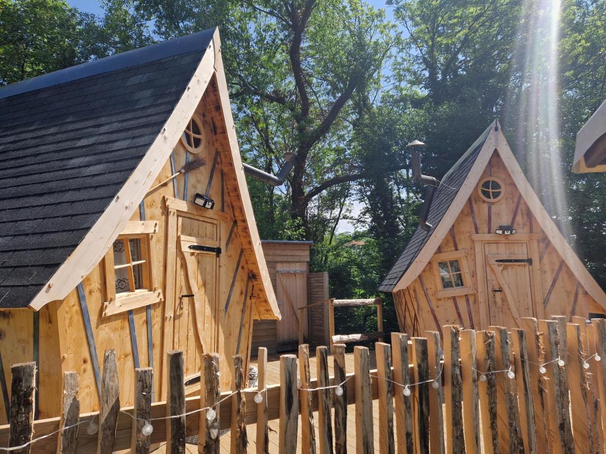 Les Cabanes Feeriques Du Cheix Saint-Diery Eksteriør billede